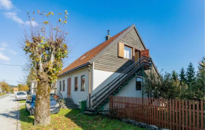 2 Bedroom Lovely Apartment In Ravna Gora